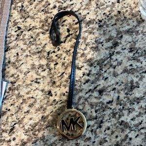 Michael Kors Hang Tag